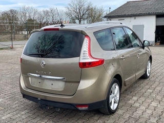 Renault Grand Scenic foto 4