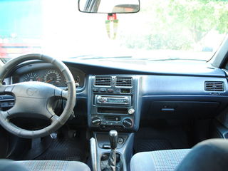 Toyota Carina foto 5