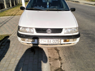 Volkswagen Passat foto 3