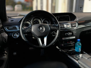 Mercedes E-Class foto 8