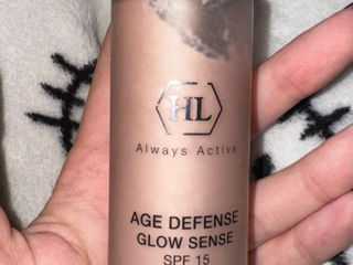 Крем от Holy Land Age Defence Glow Sense SPF15