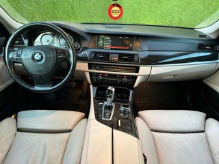 BMW 5 Series foto 8