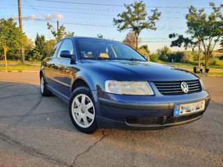 Volkswagen Passat foto 2