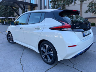 Nissan Leaf foto 2