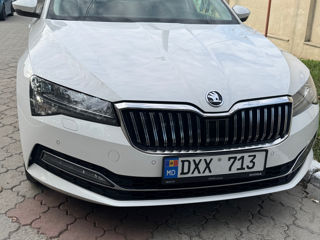 Skoda Superb foto 2