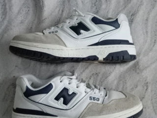 Vând new balance 550