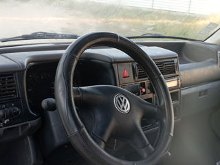 Volkswagen T4 foto 4