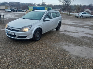 Opel Astra foto 8