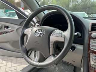 Toyota Camry фото 10