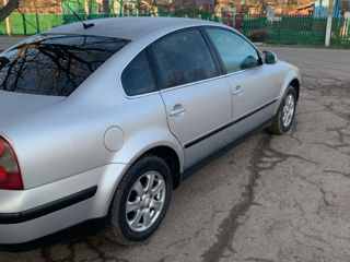 Volkswagen Passat foto 4