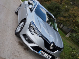 Renault Megane foto 2