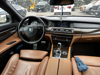 BMW 7 Series foto 15