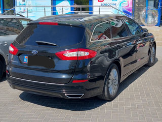 Ford Mondeo foto 10