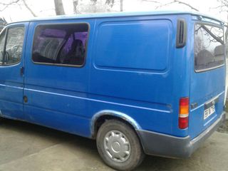 Ford Transit foto 2