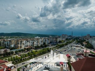 Ciocana! Penthouse superb cu 3 camere, euroreparație, terasă spațioasă! 110 mp! foto 10