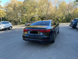 Audi A8 foto 9