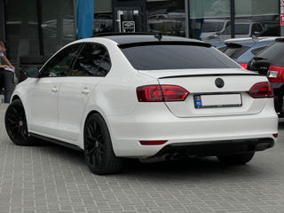 Volkswagen Jetta foto 5