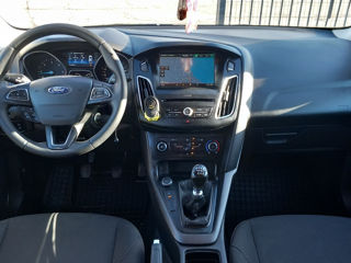 Ford Focus foto 11