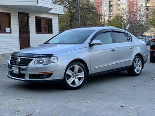 Volkswagen Passat foto 3