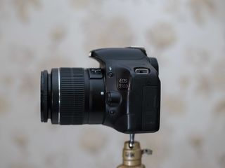 Canon 550D Kit foto 1