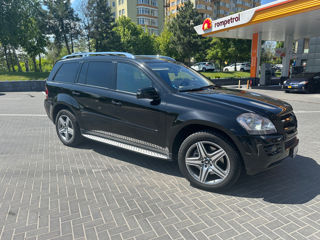 Mercedes GL-Class foto 2