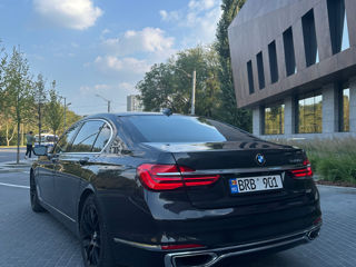 BMW 7 Series foto 5