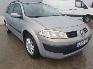 Renault Megane foto 2