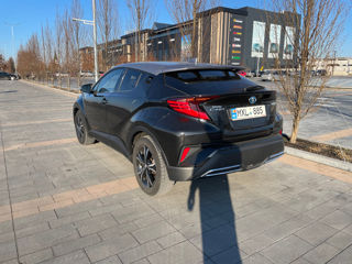 Toyota C-HR foto 6