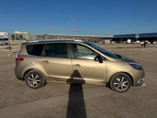 Renault Grand Scenic foto 5