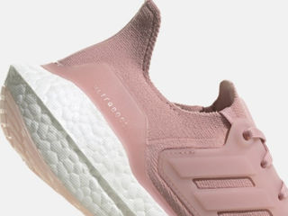 Adidas Ultraboost 22 marimea 38 foto 4