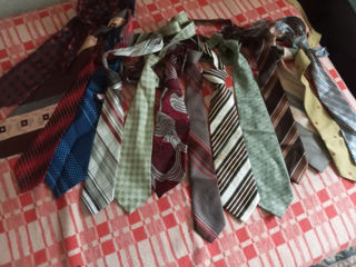 Продам галстуки