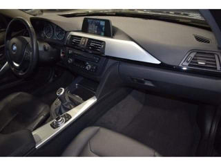 BMW 3 Series foto 7