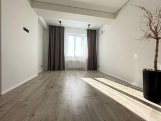 Apartament cu 2 camere, 65 m², Buiucani, Chișinău foto 6