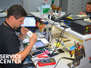 Замена дисплея на iPhone: наш сервисный центр гарантирует высокое качество ремонта! foto 3