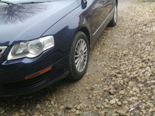 Volkswagen Passat foto 2