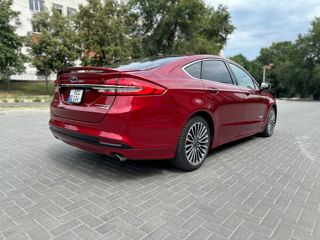 Ford Fusion foto 3