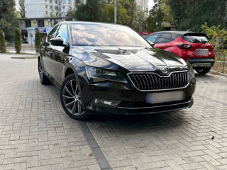 Skoda Superb foto 3