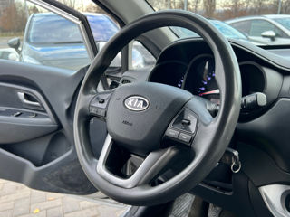 KIA Rio foto 9