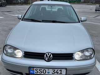 Volkswagen Golf foto 2