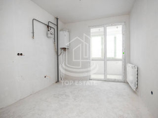 Apartament cu 3 camere, 86 m², Buiucani, Chișinău foto 3