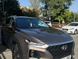 Hyundai Santa FE foto 1