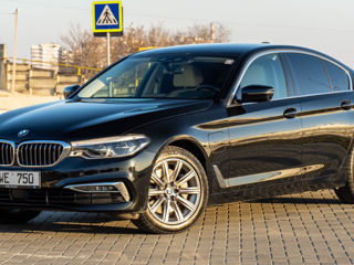 BMW 5 Series foto 3