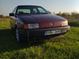 Volkswagen Passat foto 1