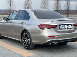 Mercedes E-Class foto 4