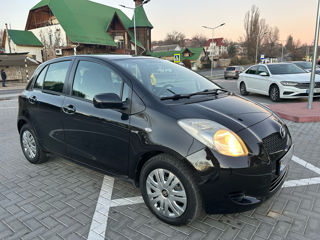 Toyota Yaris foto 3