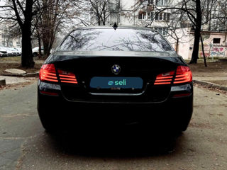 BMW 5 Series foto 5