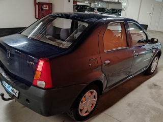 Dacia Logan foto 4