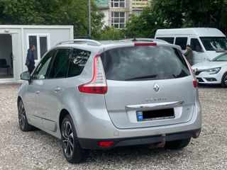 Renault Grand Scenic foto 3