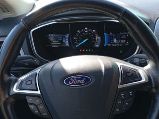 Ford Fusion foto 7