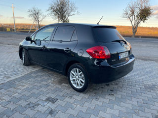 Toyota Auris foto 4